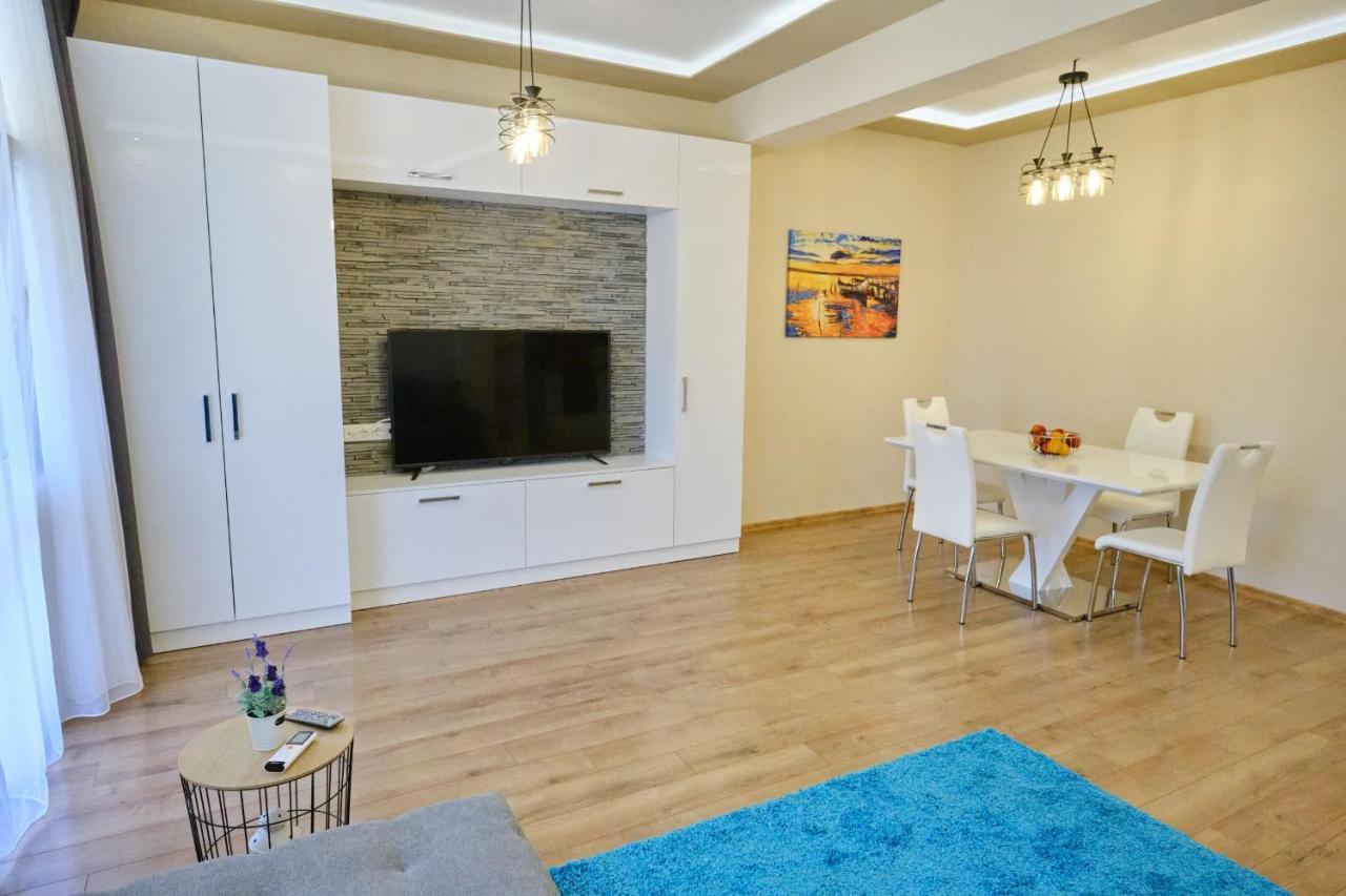 Luxury Nevena Apartment - Bogoridi Super Centre Burgas Exterior foto